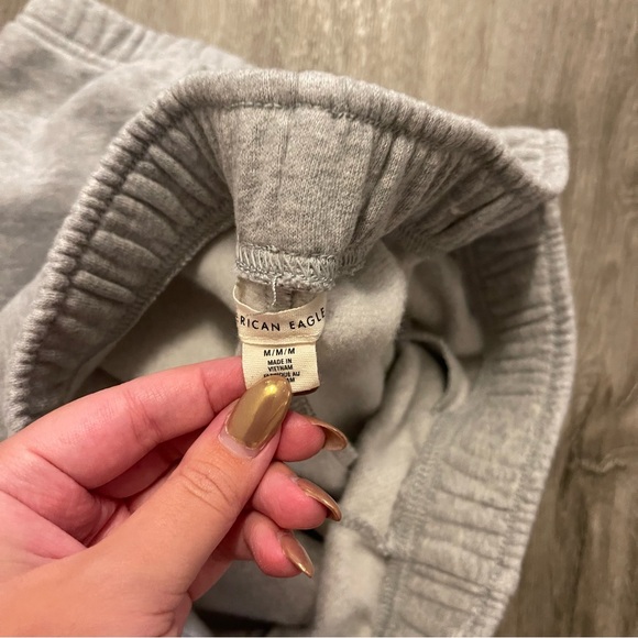 American Eagle Gray Joggers - Picture 2 of 2